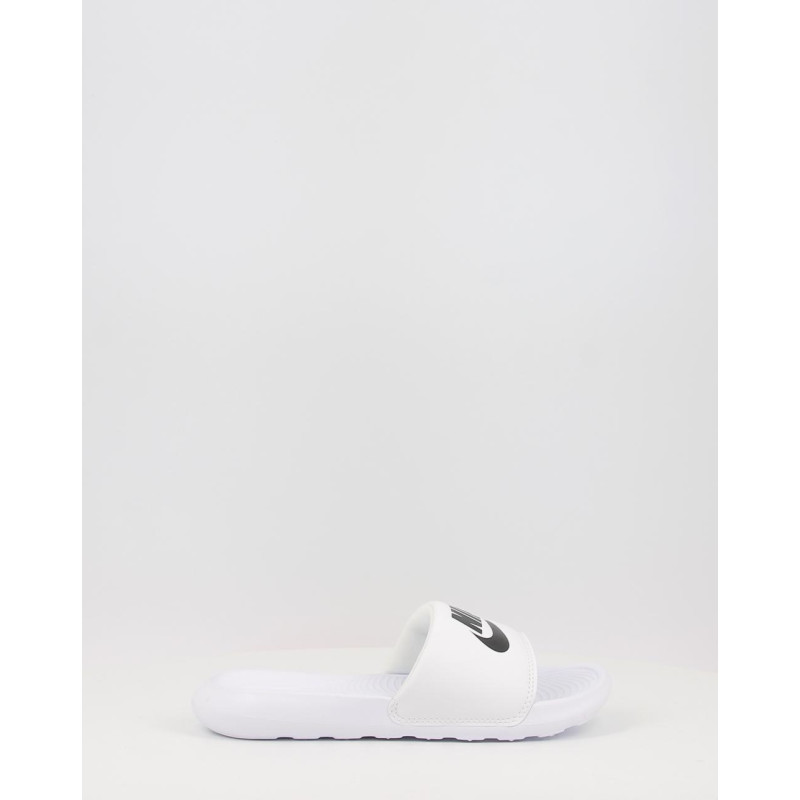 WMNS VICTORI CN9677
