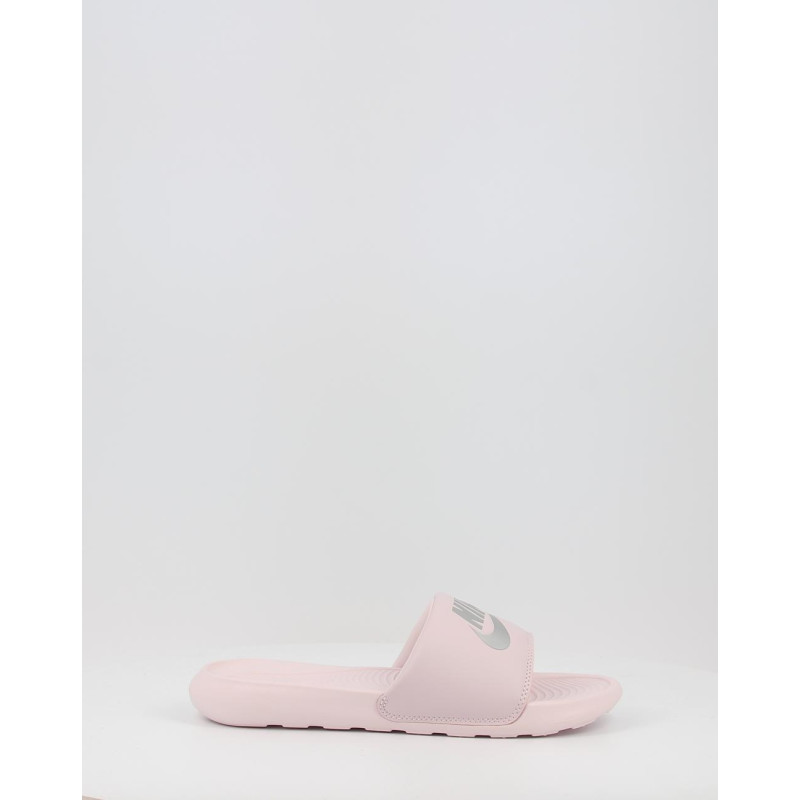 WMNS VICTORI CN9677