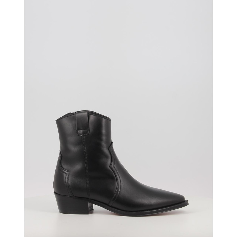 CECILE 2548