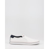 ICONIC SLIP ON SNEAKER