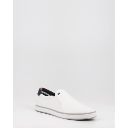 ICONIC SLIP ON SNEAKER