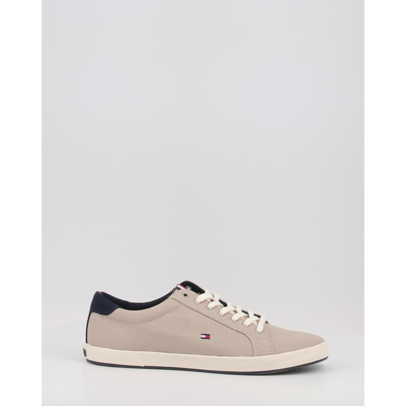 ICONIC LONG LACE SNEAKER