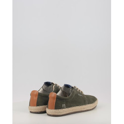 TOURIST WEST PMS10336